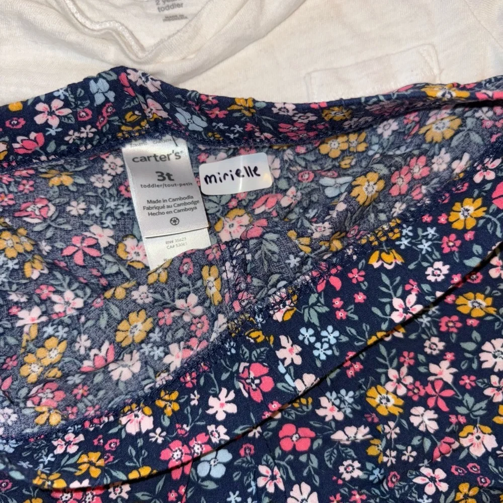 Carter’s and Old Navy size 3t bundle
